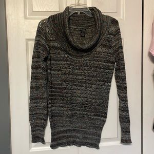 Maurices sweater